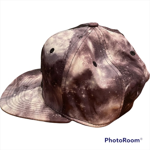 DC One Wholesaler hat - Picture 5 of 7